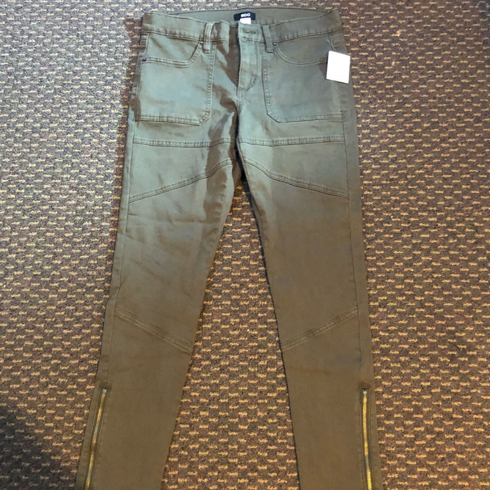 Army green pants